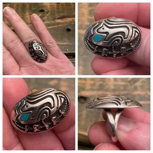 Vintage Native American Sterling & Turquoise Animal Fetish Ring